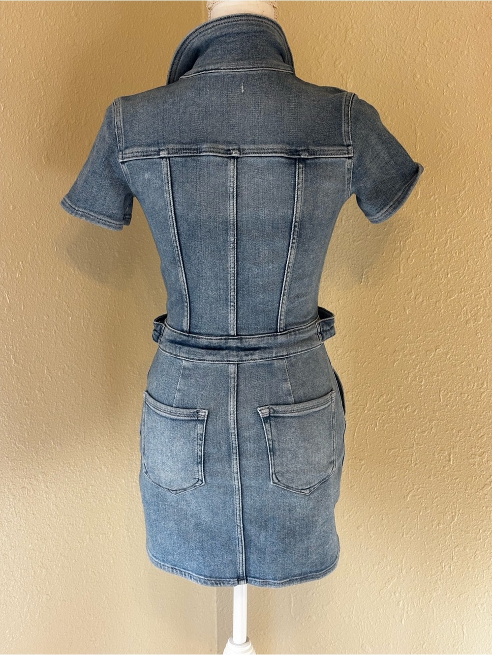 Good American Dark Blue Denim Short-Sleeve Zip Dress - Picture 6 of 11